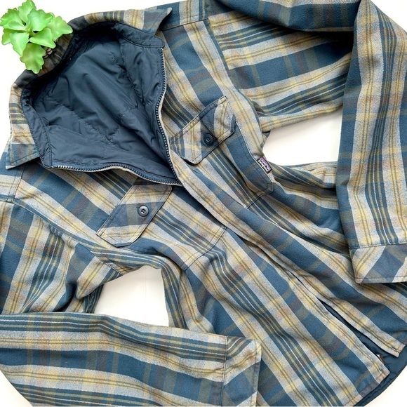Patagonia M's Reversible Flannel Jacket Quilted Zipper Shirt Blue Green Plaid - Picture 2 of 9